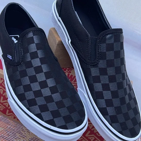 Vans WMNS Classic Slip-On (Checkerboard)Black/BlackVN000EYE276Sneakers
